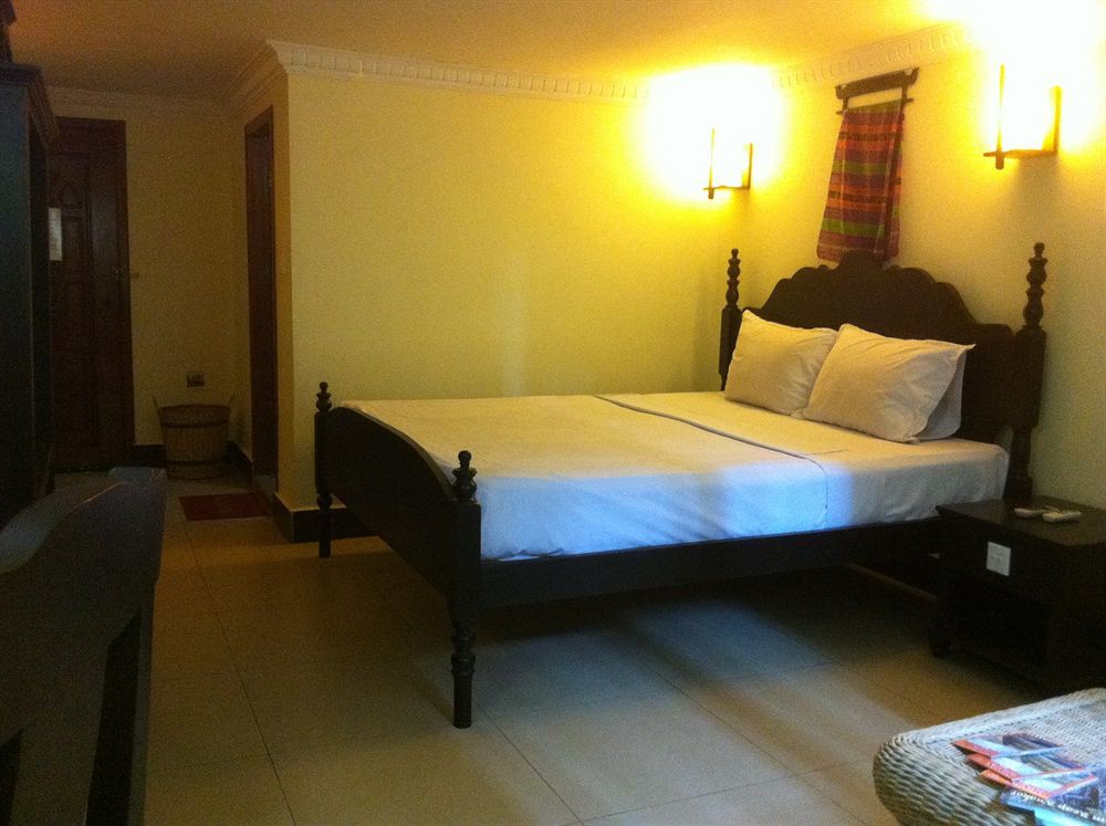 Comfort House Bed & Breakfast Phnom Penh Bagian luar foto