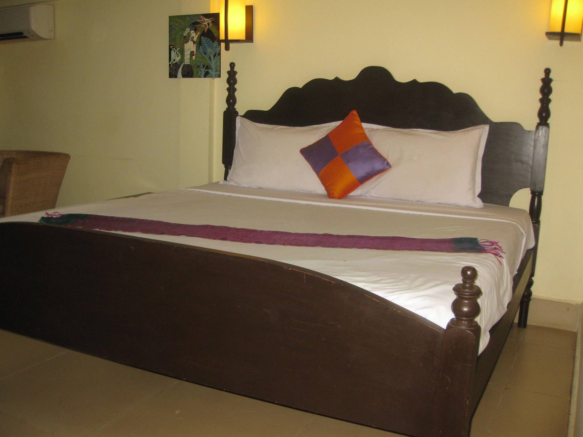 Comfort House Bed & Breakfast Phnom Penh Bagian luar foto